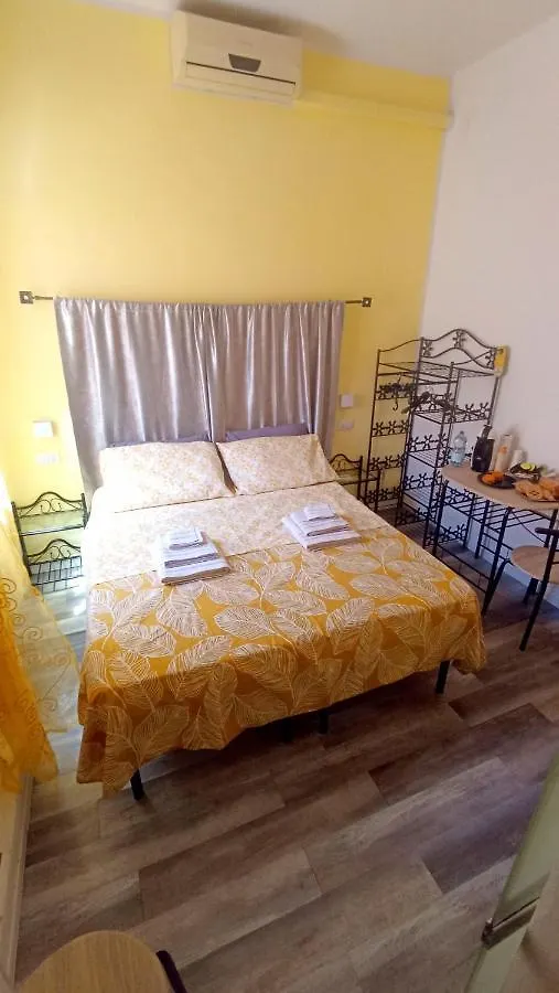 B&B Sa Casadina Cagliari Couette-café